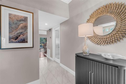 Adosado en venta en Winter Park, Florida, 2 dormitorios, 167.32 m2 № 2425541 - foto 13