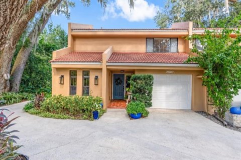 Adosado en Winter Park, Florida 2 dormitorios, 167.32 m2 № 2425541