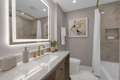 Adosado en venta en Winter Park, Florida, 2 dormitorios, 167.32 m2 № 2425541 - foto 12