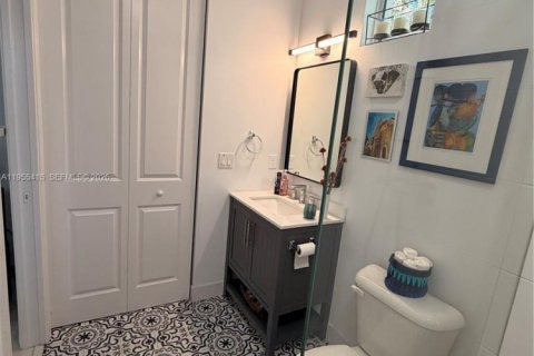 Снять в аренду таунхаус в Санрайз, Флорида 4 спальни, 176.05м2, № 2012081 - фото 19