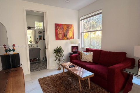 Снять в аренду таунхаус в Санрайз, Флорида 4 спальни, 176.05м2, № 2012081 - фото 10