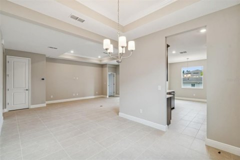House in Brooksville, Florida 3 bedrooms, 159.33 sq.m. № 2223209 - photo 5
