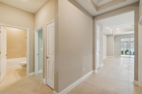 House in Brooksville, Florida 3 bedrooms, 159.33 sq.m. № 2223209 - photo 6