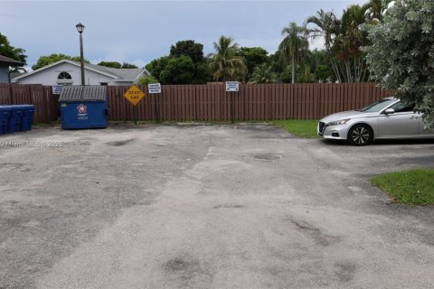 Copropriété à vendre à Sunrise, Floride: 3 chambres, 89.93 m2 № 2016375 - photo 30