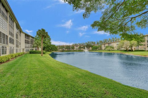 Condo in Coconut Creek, Florida, 1 bedroom  № 1807720 - photo 29