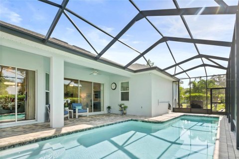 House in Dunedin, Florida 4 bedrooms, 242.2 sq.m. № 1776924 - photo 5