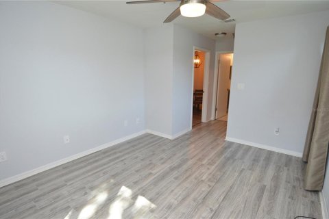 Copropriété à louer à Saint Petersburg, Floride: 2 chambres, 95.5 m2 № 1855657 - photo 26