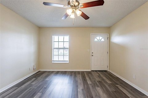 Casa en venta en Tampa, Florida, 3 dormitorios, 145.02 m2 № 1539529 - foto 2