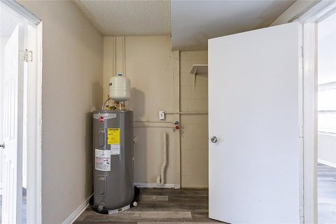 Casa en venta en Tampa, Florida, 3 dormitorios, 145.02 m2 № 1539529 - foto 28
