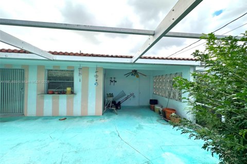 Villa ou maison à vendre à Miramar, Floride: 3 chambres, 112.78 m2 № 1954783 - photo 25