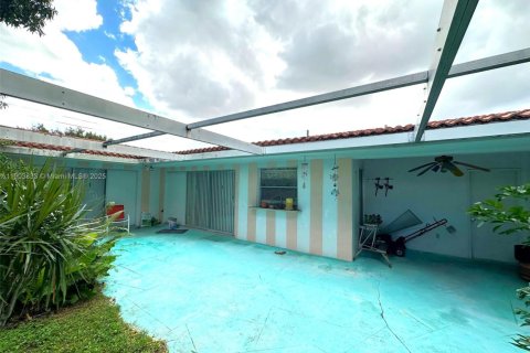 Villa ou maison à vendre à Miramar, Floride: 3 chambres, 112.78 m2 № 1954783 - photo 24