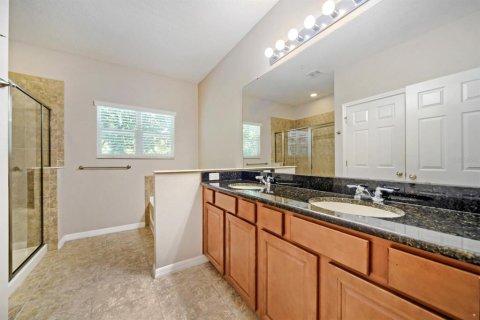 Adosado en venta en Winter Garden, Florida, 3 dormitorios, 157.38 m2 № 2380747 - foto 22