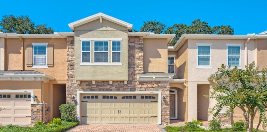 Adosado en Winter Garden, Florida 3 dormitorios, 157.38 m2 № 2380747