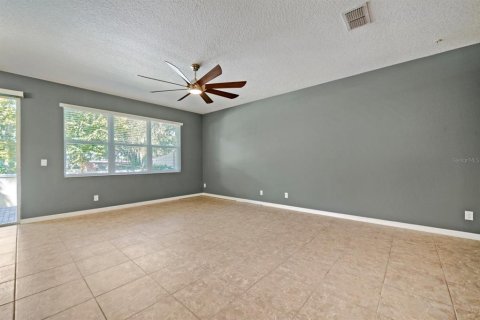 Adosado en venta en Winter Garden, Florida, 3 dormitorios, 157.38 m2 № 2380747 - foto 8
