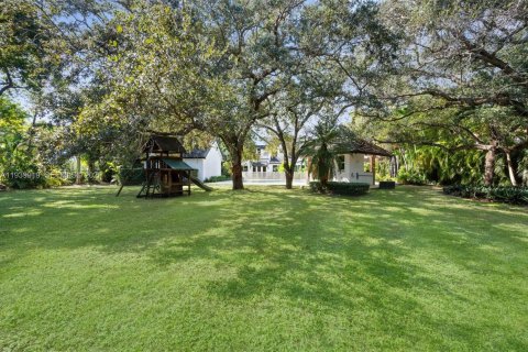 Casa en venta en Pinecrest, Florida, 5 dormitorios, 736.06 m2 № 1999708 - foto 14