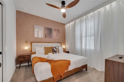 Снять в аренду таунхаус в Киссимми, Флорида 1 комната, 126.35м2, № 2220579 - фото 24