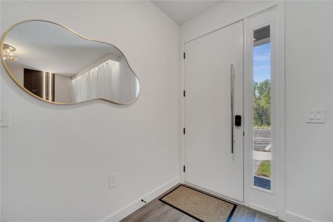 Снять в аренду таунхаус в Киссимми, Флорида 1 комната, 126.35м2, № 2220579 - фото 5