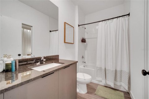 Снять в аренду таунхаус в Киссимми, Флорида 1 комната, 126.35м2, № 2220579 - фото 20