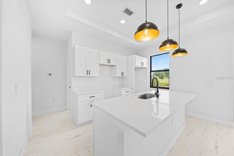 Casa en venta en Lehigh Acres, Florida, 3 dormitorios, 195.19 m2 № 2354406 - foto 19