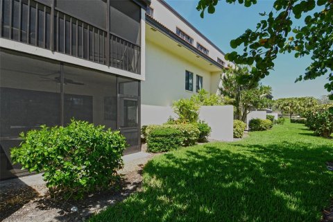 Condo in Longboat Key, Florida, 2 bedrooms  № 1787442 - photo 24