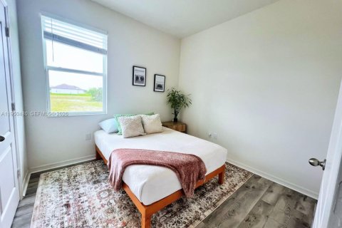 Villa ou maison à vendre à Cape Coral, Floride: 4 chambres № 2006549 - photo 26