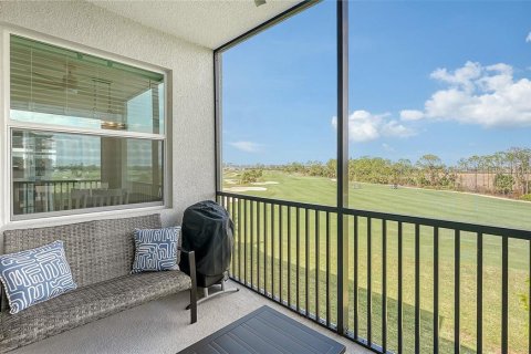 Condo in Venice, Florida, 2 bedrooms in WELLEN PARK  № 1442179 - photo 10