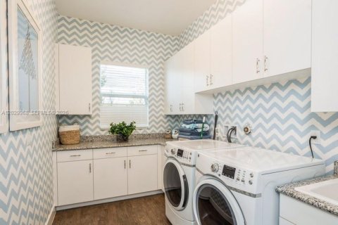 Villa ou maison à vendre à Port St. Lucie, Floride: 3 chambres, 239.69 m2 № 2146493 - photo 26