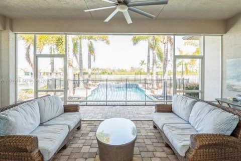 Villa ou maison à vendre à Port St. Lucie, Floride: 3 chambres, 239.69 m2 № 2146493 - photo 28