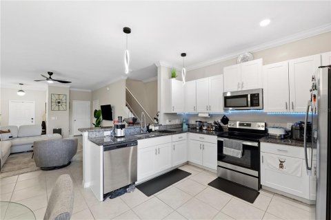 Adosado en venta en Lutz, Florida, 3 dormitorios, 151.8 m2 № 2151154 - foto 12