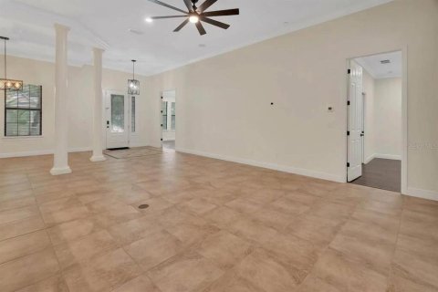 Villa ou maison à vendre à DeLand, Floride: 3 chambres, 228.08 m2 № 2358386 - photo 13