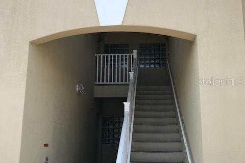 Condo in Riverview, Florida, 3 bedrooms  № 1858469 - photo 1
