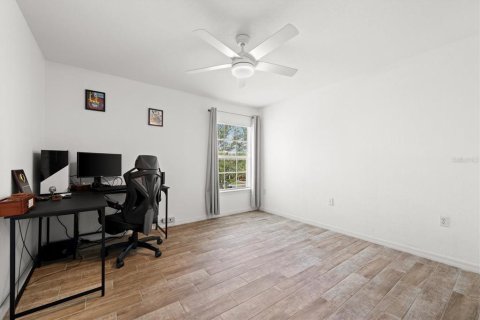 Condominio en alquiler en Lakewood Ranch, Florida, 2 dormitorios, 100.33 m2 № 2283405 - foto 23