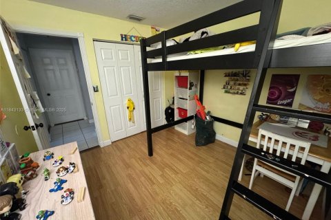 Купить виллу или дом в Майами, Флорида 1 комната, 135.92м2, № 1939981 - фото 16