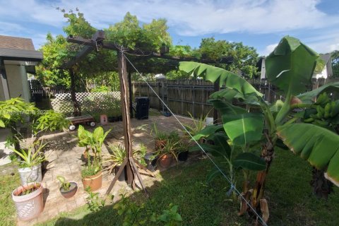 Купить виллу или дом в Майами, Флорида 1 комната, 135.92м2, № 1939981 - фото 26