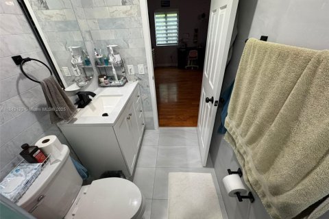 Купить виллу или дом в Майами, Флорида 1 комната, 135.92м2, № 1939981 - фото 12