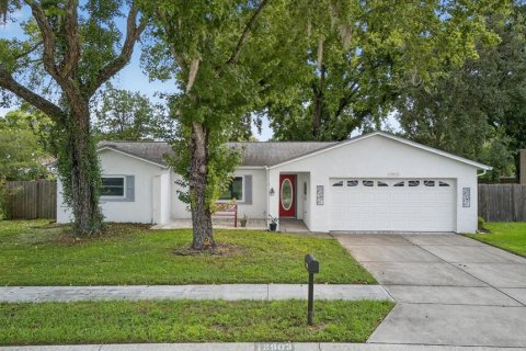 Villa ou maison à vendre à Hudson, Floride: 2 chambres, 130.9 m2 № 1902021 - photo 2