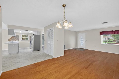 Villa ou maison à vendre à Hudson, Floride: 2 chambres, 130.9 m2 № 1902021 - photo 13