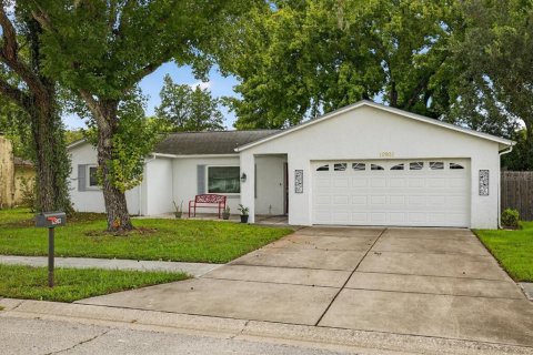 Villa ou maison à vendre à Hudson, Floride: 2 chambres, 130.9 m2 № 1902021 - photo 1