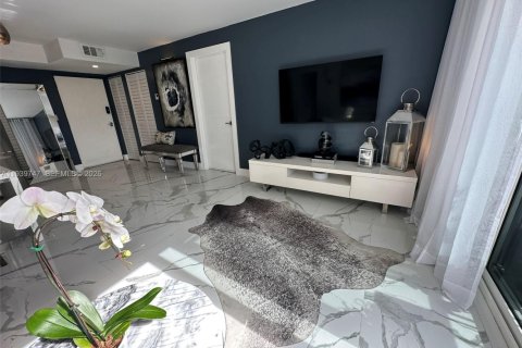 Condominio en venta en Miami, Florida, 2 dormitorios, 83.52 m2 № 2152678 - foto 7