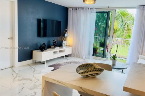 Condominio en venta en Miami, Florida, 2 dormitorios, 83.52 m2 № 2152678 - foto 11