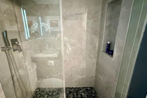 Condominio en venta en Miami, Florida, 2 dormitorios, 83.52 m2 № 2152678 - foto 29