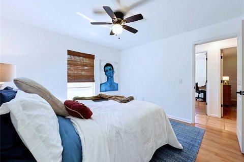 House in Bradenton, Florida 3 bedrooms, 102.84 sq.m. № 2303342 - photo 25
