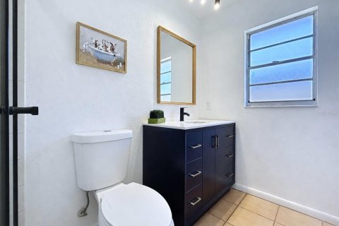 House in Bradenton, Florida 3 bedrooms, 102.84 sq.m. № 2303342 - photo 28