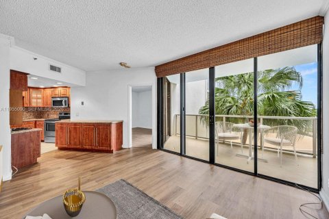 Купить кондоминиум в Авентура, Флорида 2 спальни, 130.06м2, № 2009797 - фото 4