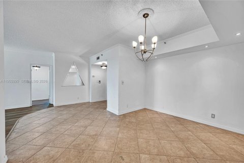 Купить кондоминиум в Авентура, Флорида 2 спальни, 130.06м2, № 2009797 - фото 11