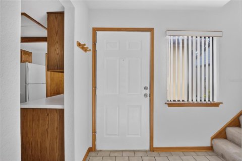 Townhouse in New Smyrna Beach, Florida 2 bedrooms, 156.63 sq.m. № 2291332 - photo 5