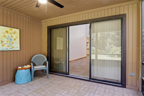 Townhouse in New Smyrna Beach, Florida 2 bedrooms, 156.63 sq.m. № 2291332 - photo 26