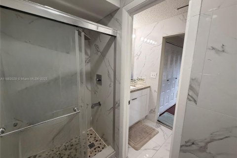 Adosado en alquiler en Davie, Florida, 4 dormitorios, 147.71 m2 № 1978331 - foto 21