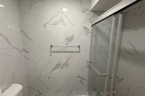 Adosado en alquiler en Davie, Florida, 4 dormitorios, 147.71 m2 № 1978331 - foto 20