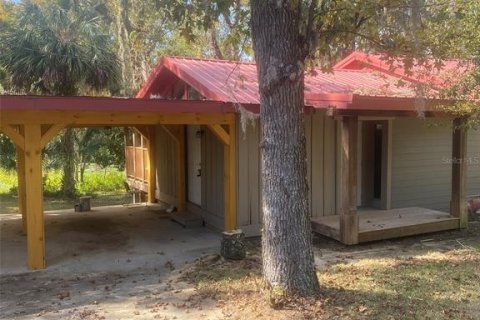 House in Floral City, Florida 3 bedrooms, 149.39 sq.m. № 1718610 - photo 9